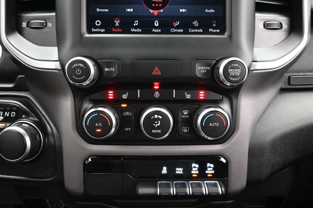 Used 2019 RAM 1500 Big Horn AWD/4WD image 42