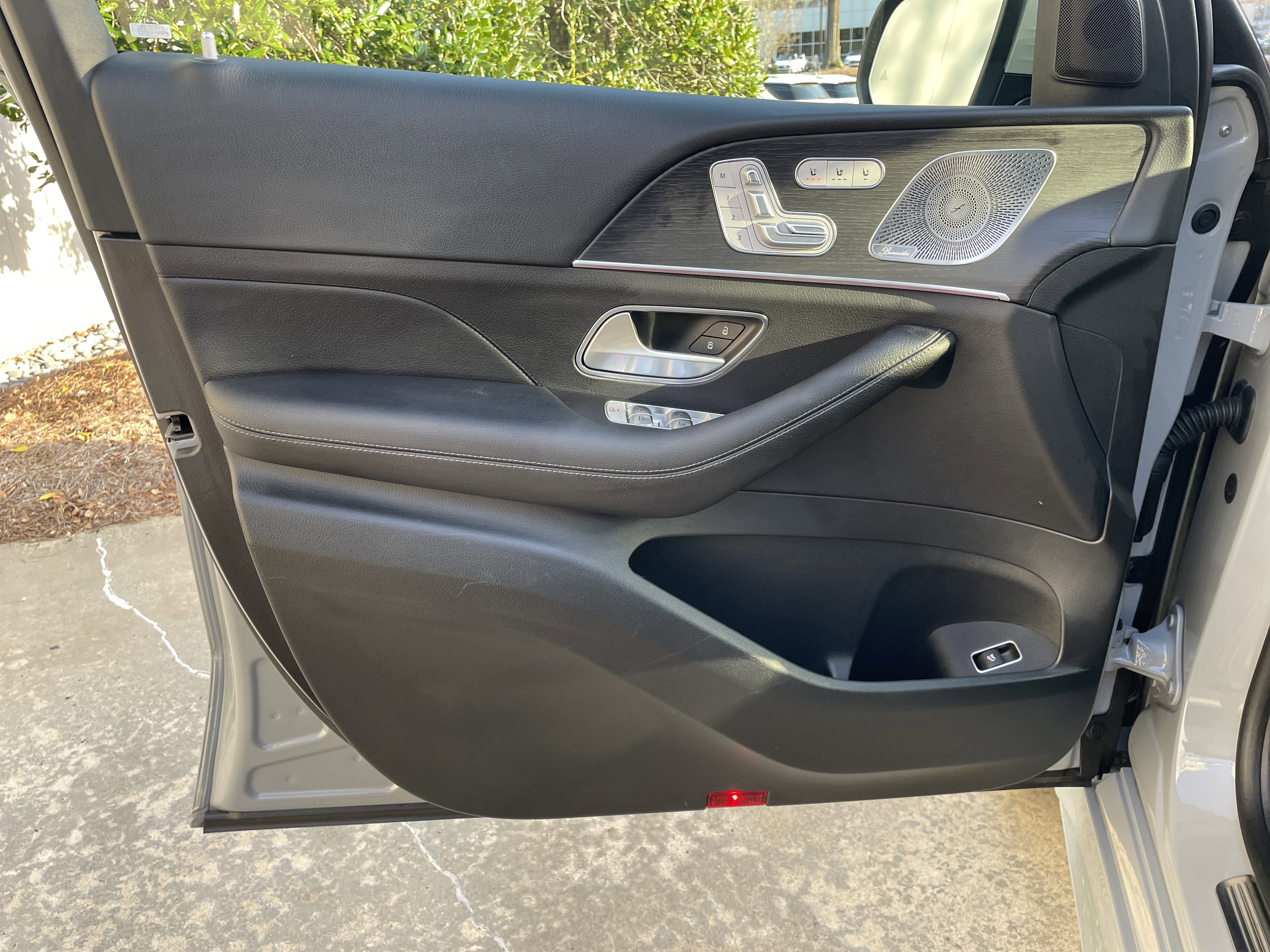 Certified 2025 Mercedes-Benz GLE 450 4MATIC image 17