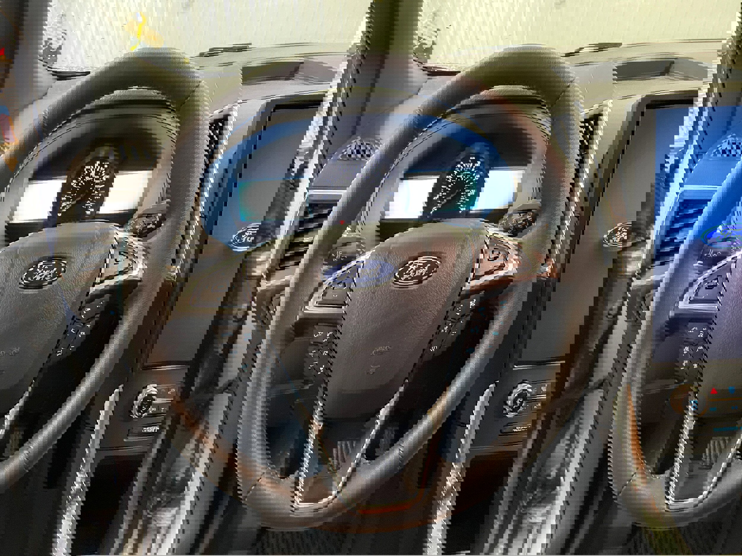Used 2024 Ford Edge Titanium w/ Titanium Elite Package image 15