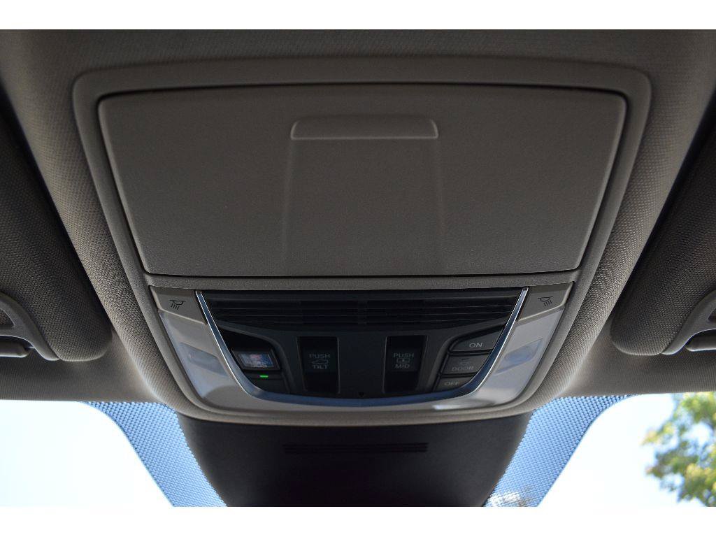 New 2026 Acura MDX w/ Advance Package AWD/4WD image 18