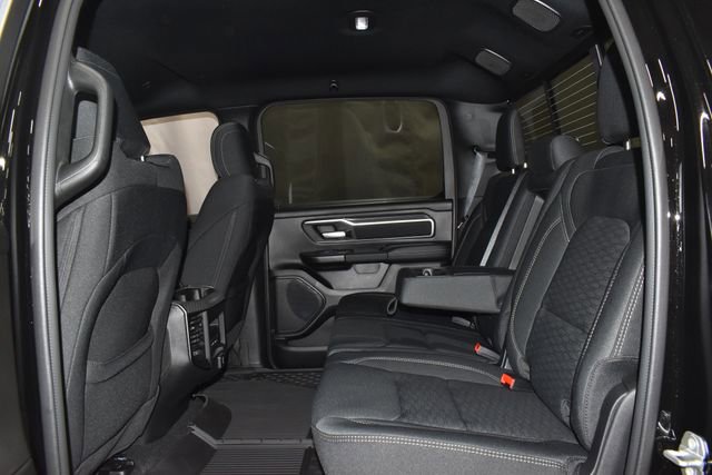 New 2026 RAM 1500 4x4 Crew Cab image 29