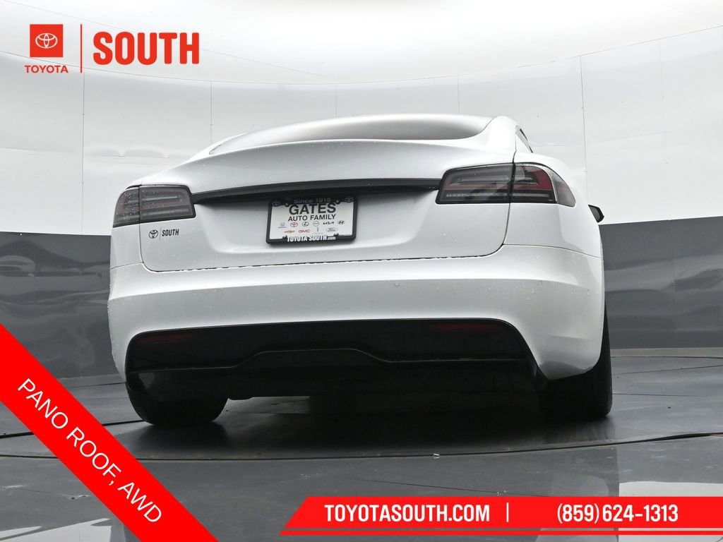 Used 2022 Tesla Model S AWD/4WD image 32
