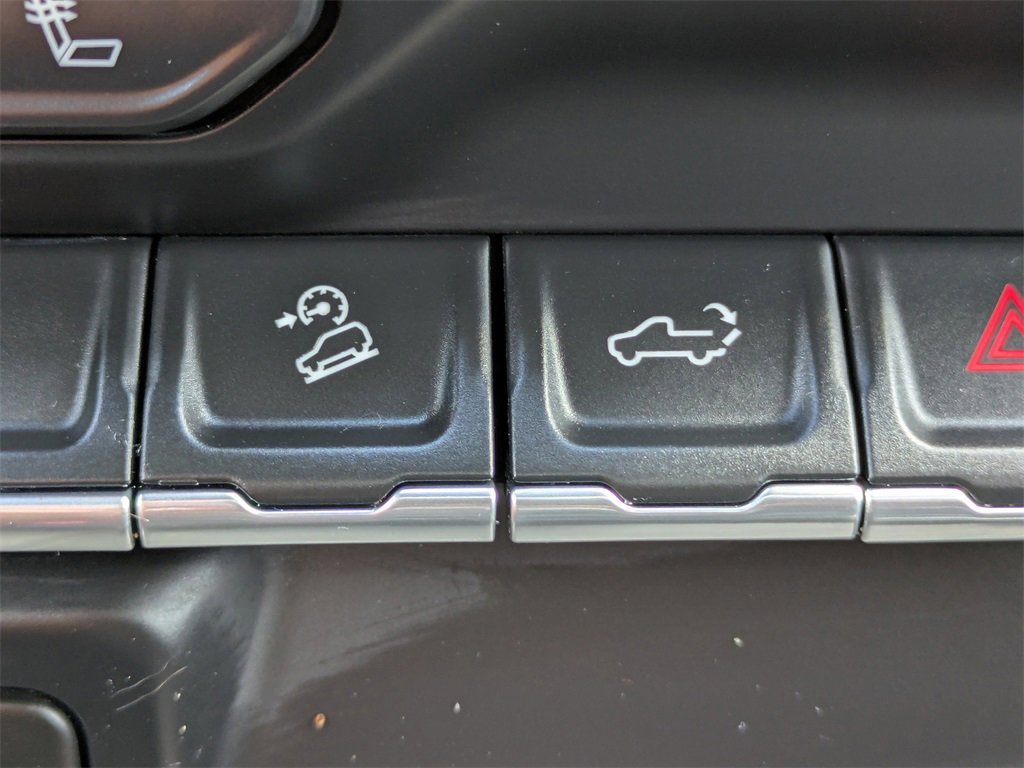 Used 2021 Chevrolet Silverado 1500 LT Trail Boss image 33