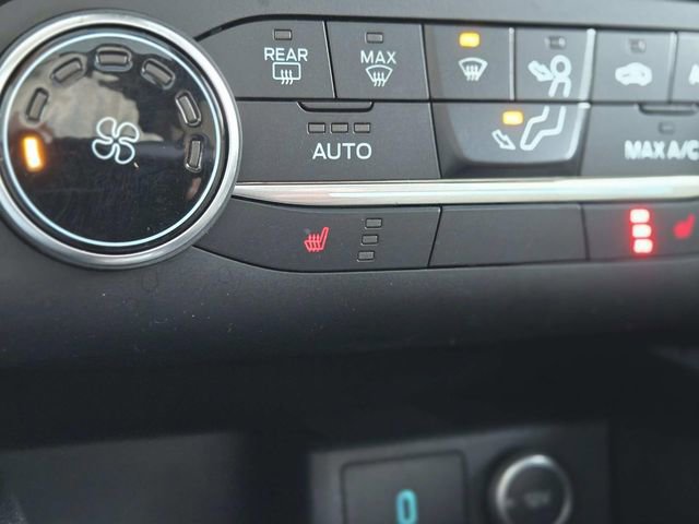 Used 2020 Ford Escape SE image 25