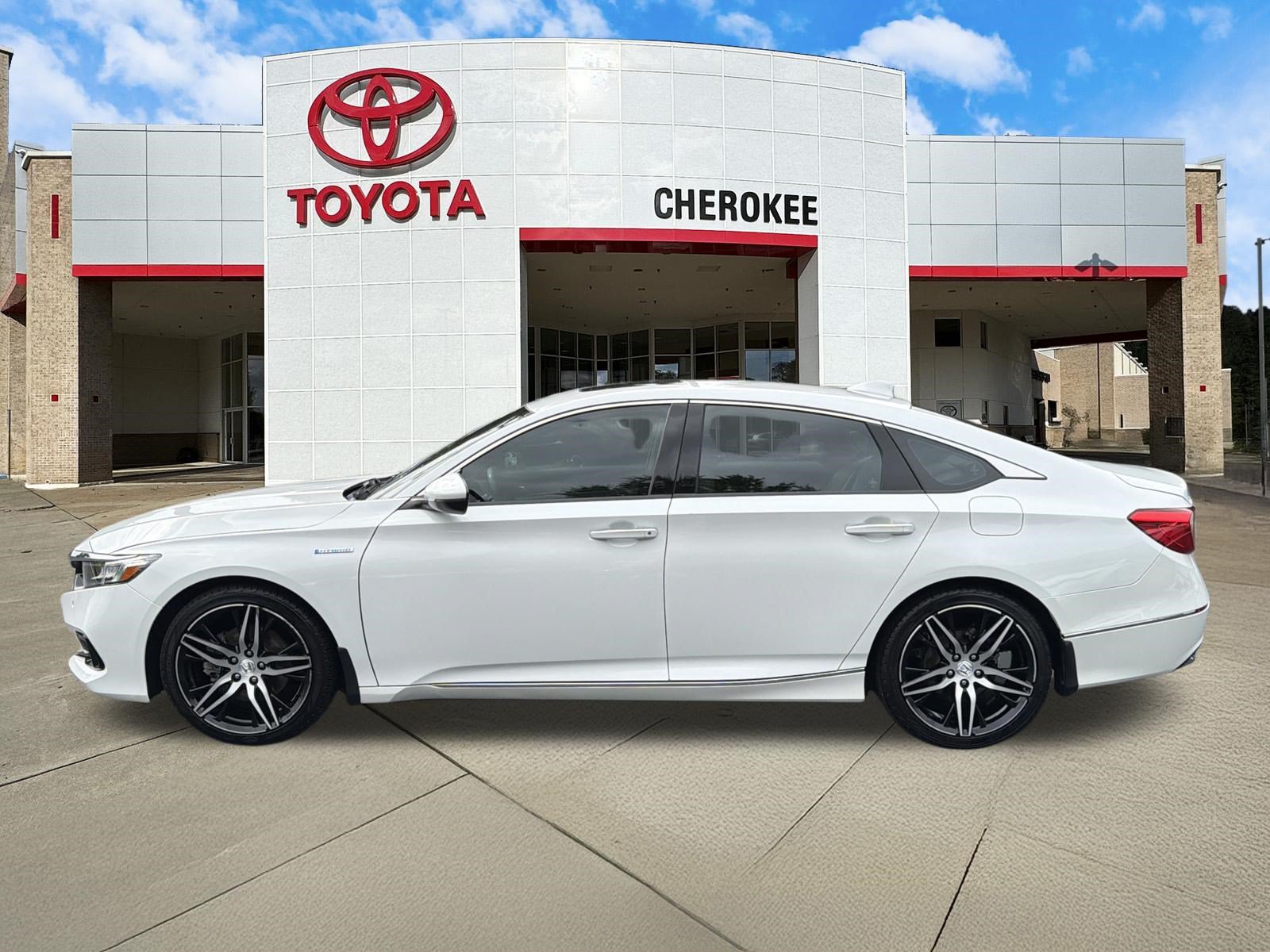 Used 2022 Honda Accord Touring image 8