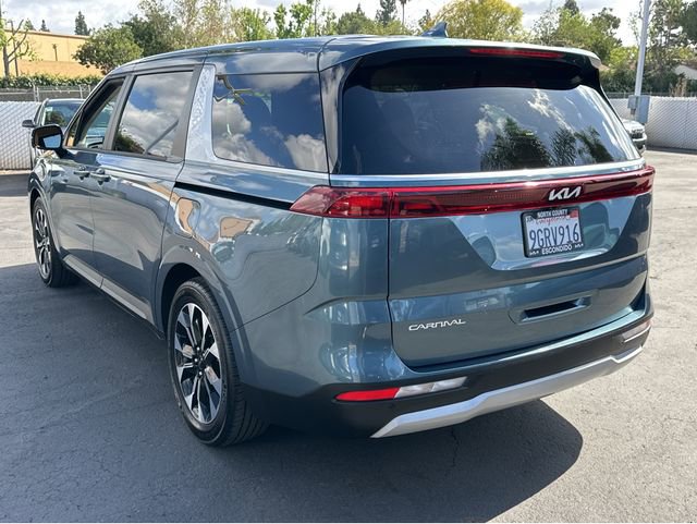 Certified 2023 Kia Carnival EX image 4
