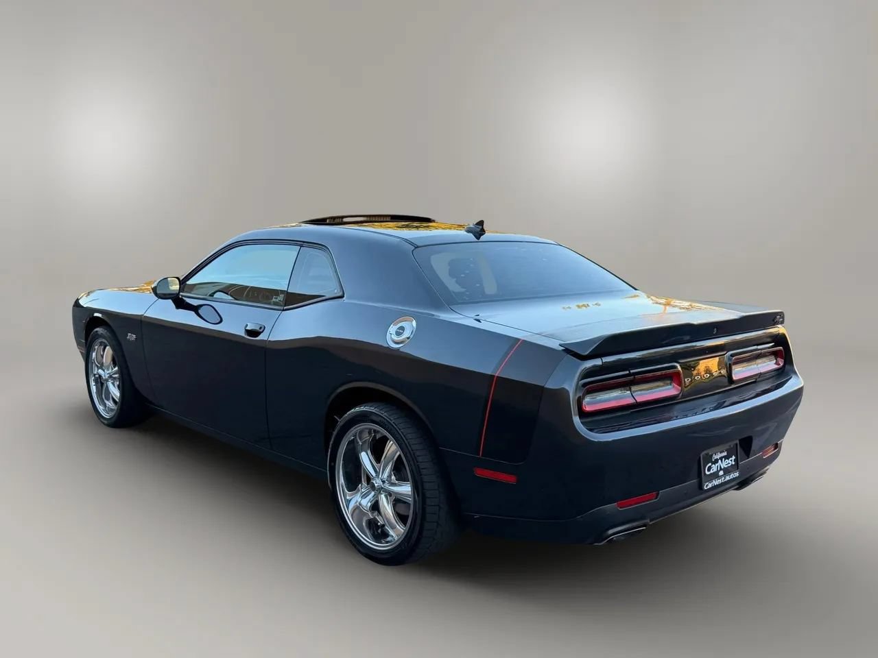 Used 2018 Dodge Challenger R/T Plus RWD image 12