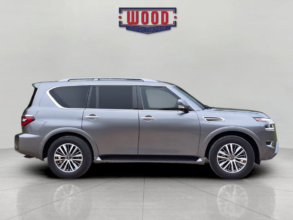Used 2023 Nissan Armada SL AWD/4WD image 2