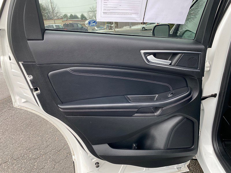 Certified 2022 Ford Edge Titanium w/ Cargo Accessory Package image 34