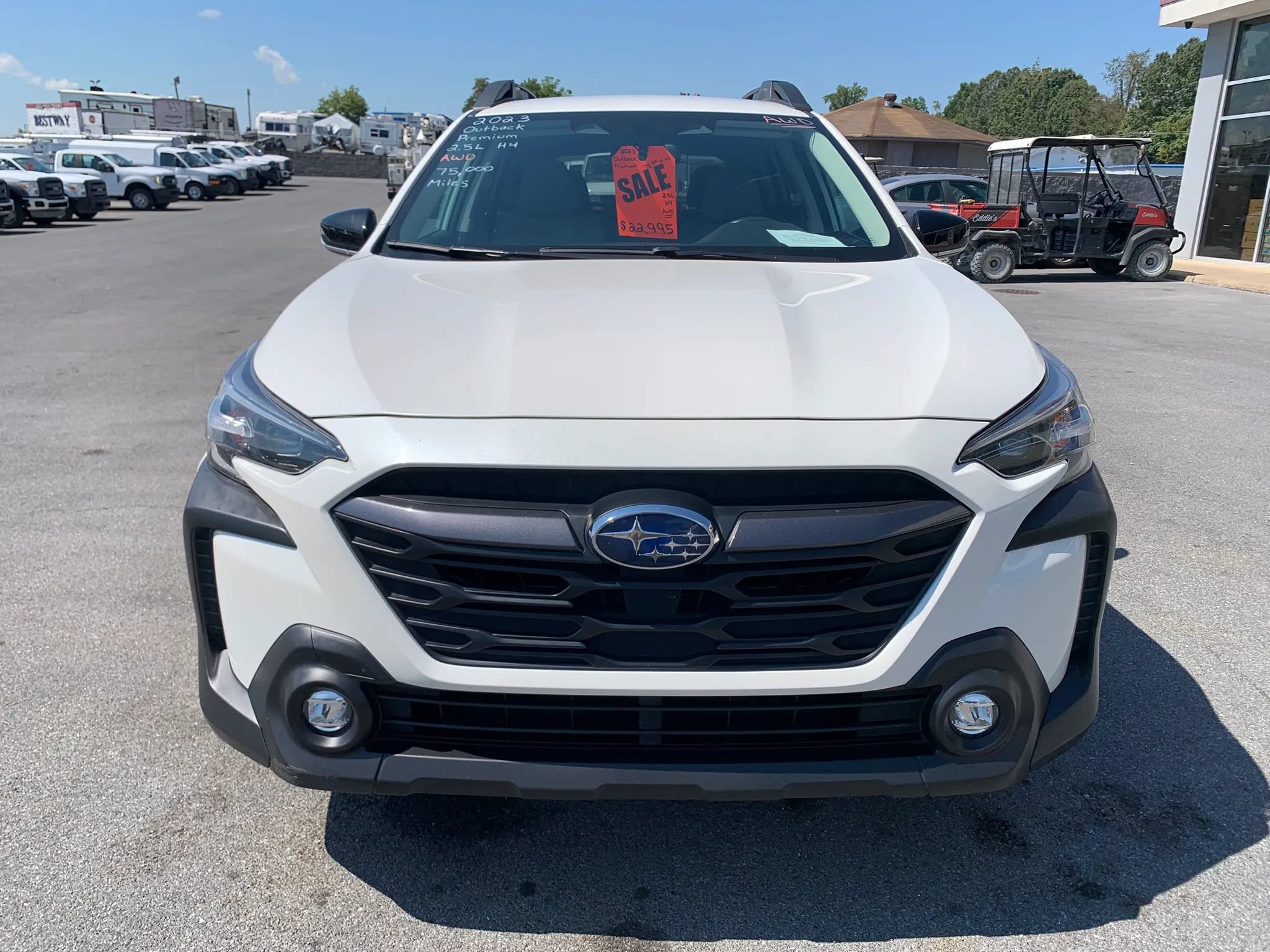 Used 2023 Subaru Outback Premium AWD/4WD image 2
