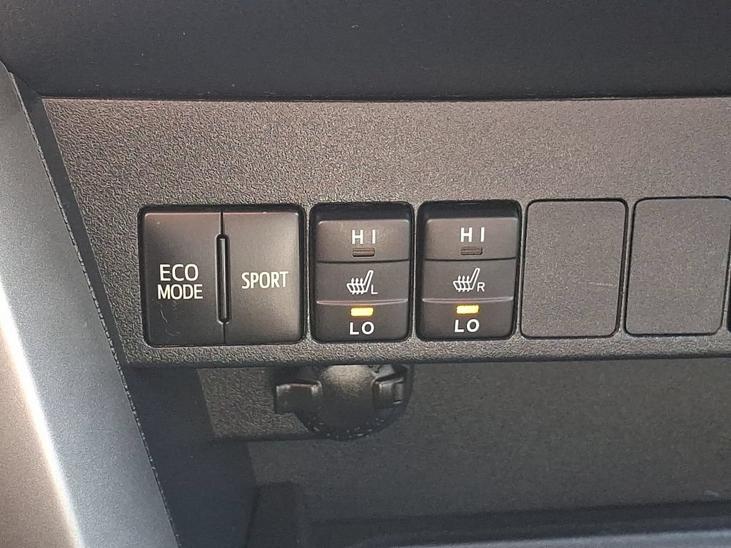 Used 2017 Toyota RAV4 Limited w/ All Weather Liner Package AWD/4WD image 27