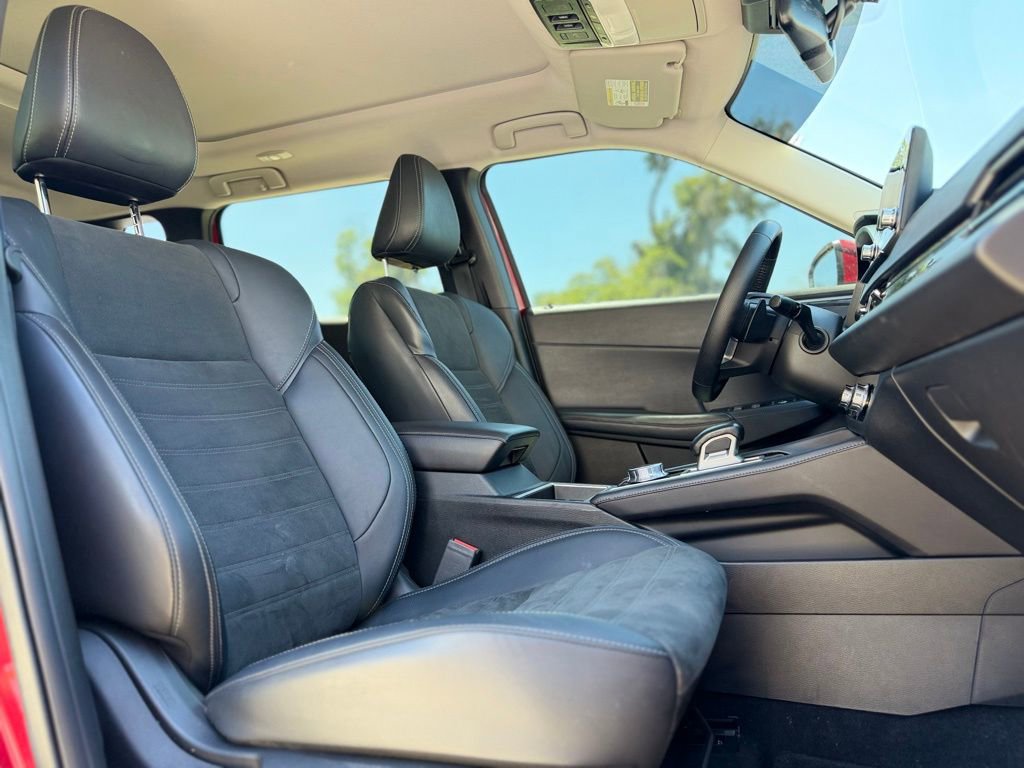 Used 2023 Mitsubishi Outlander SE FWD image 15