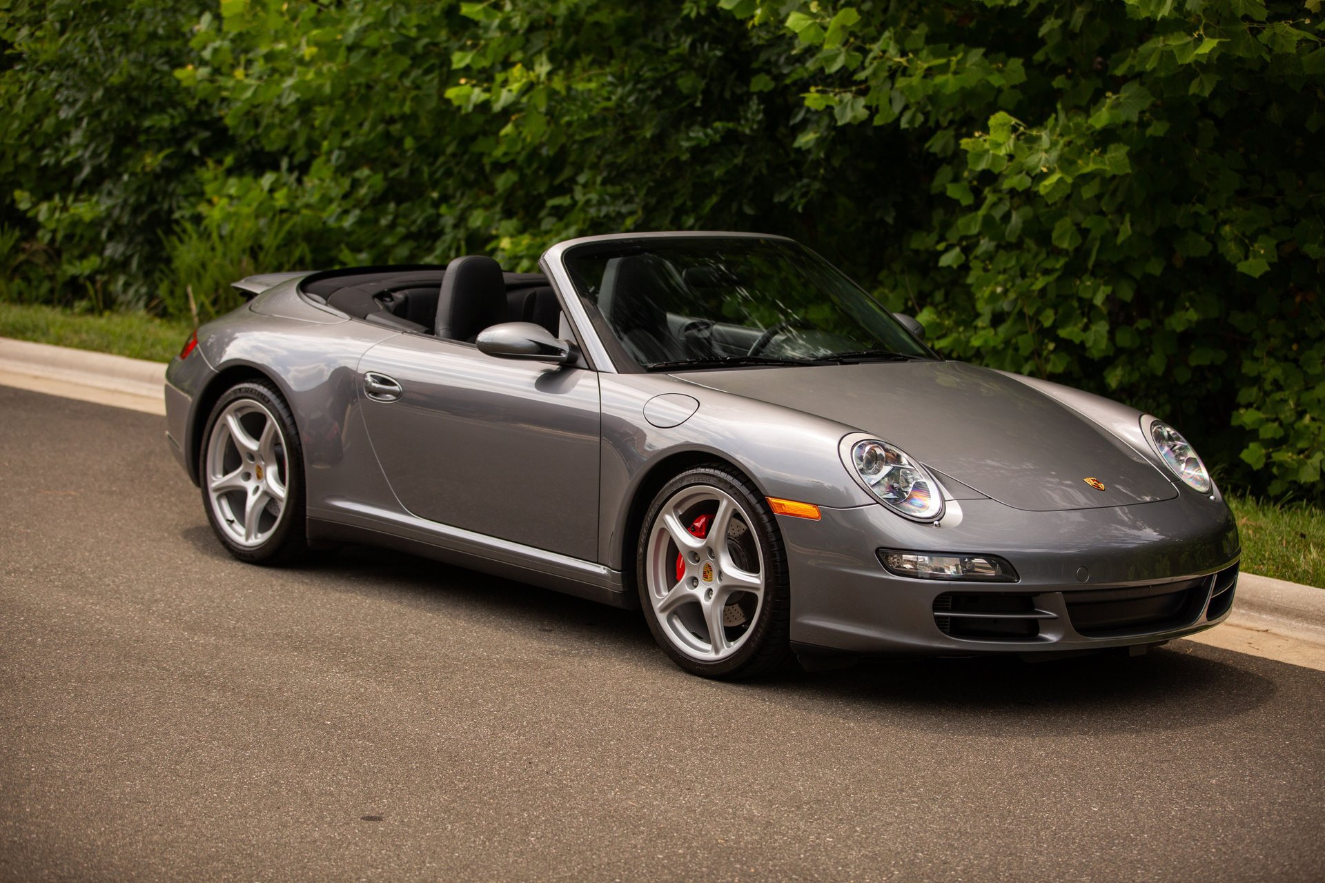 Used 2006 Porsche 911 Carrera 4S AWD/4WD image 14