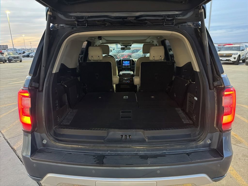 Used 2020 Ford Expedition Platinum image 27