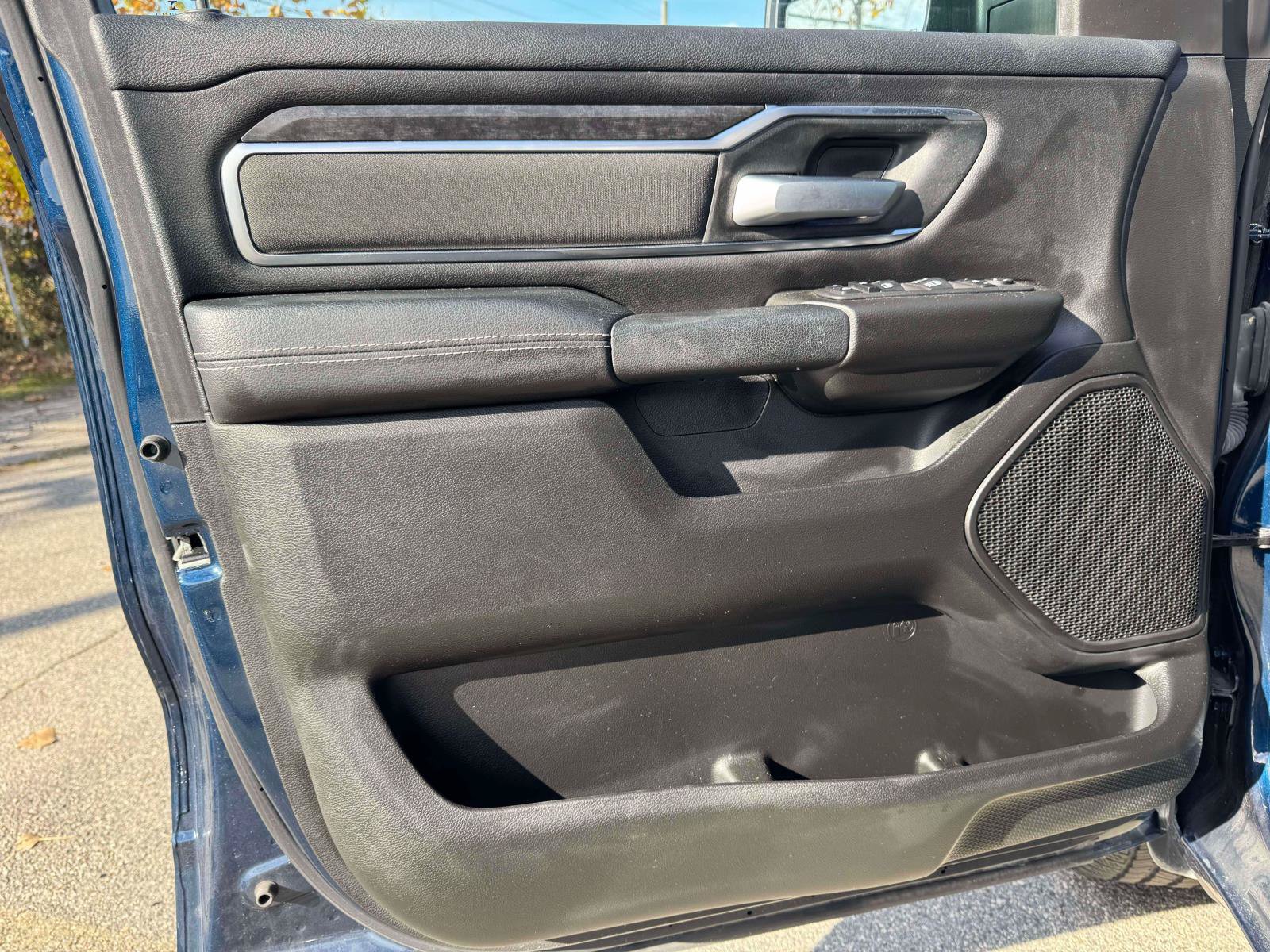 Used 2024 RAM 1500 Big Horn AWD/4WD image 16