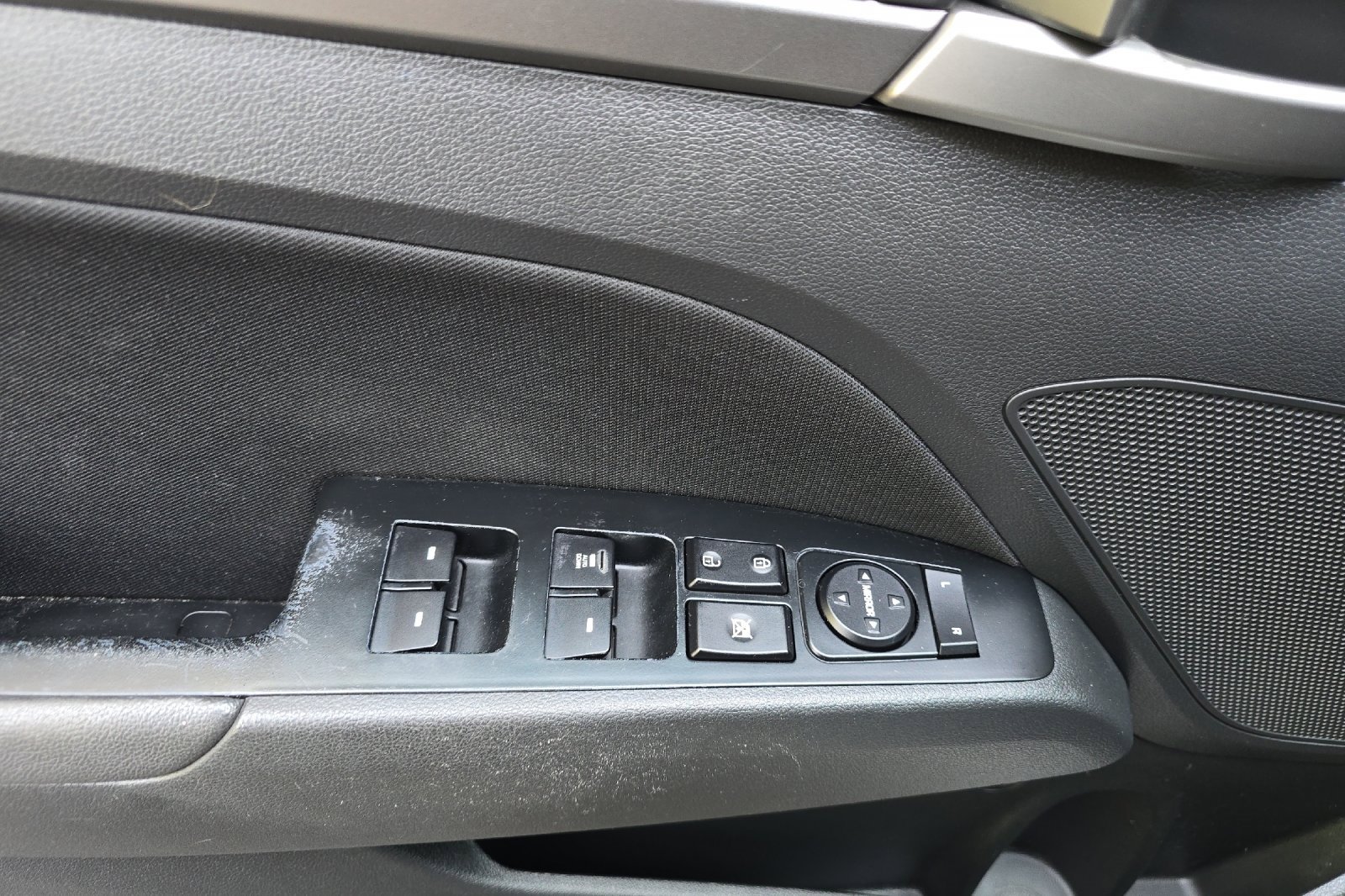 Used 2018 Hyundai Elantra SEL w/ Cargo Package image 12