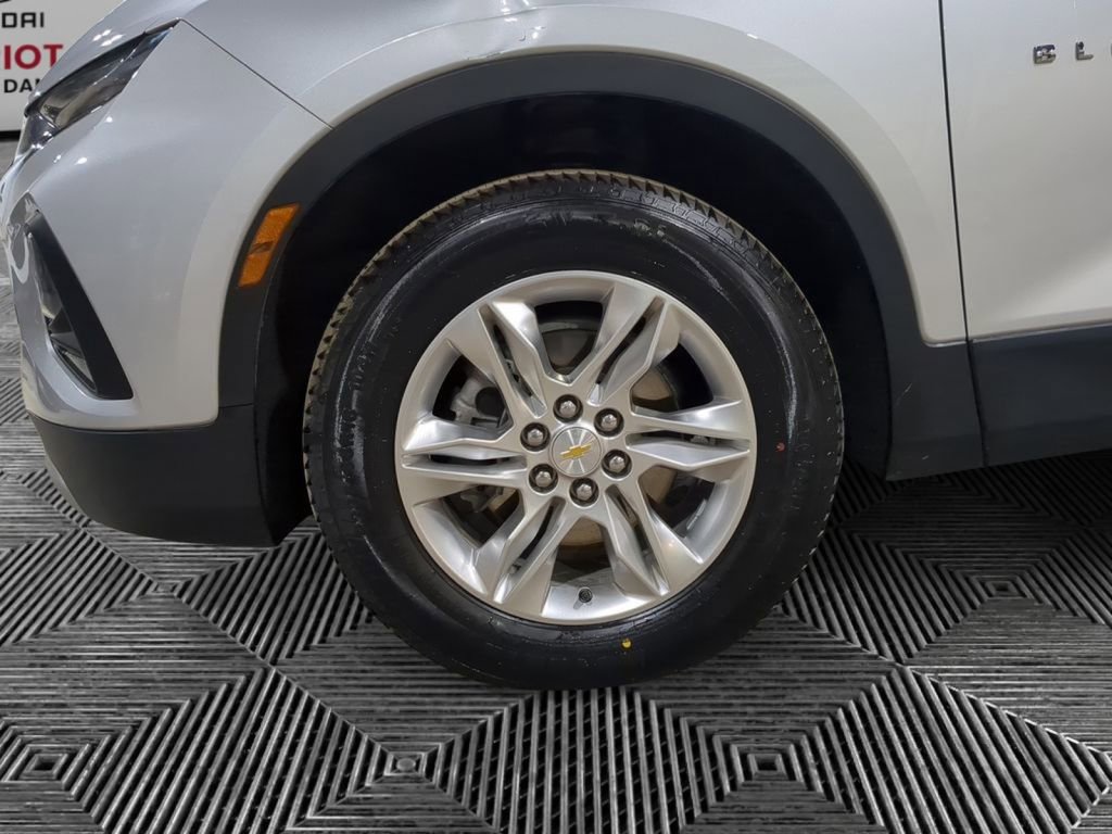 Used 2022 Chevrolet Blazer LT image 9