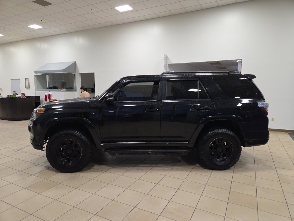 Used 2019 Toyota 4Runner Limited image 2