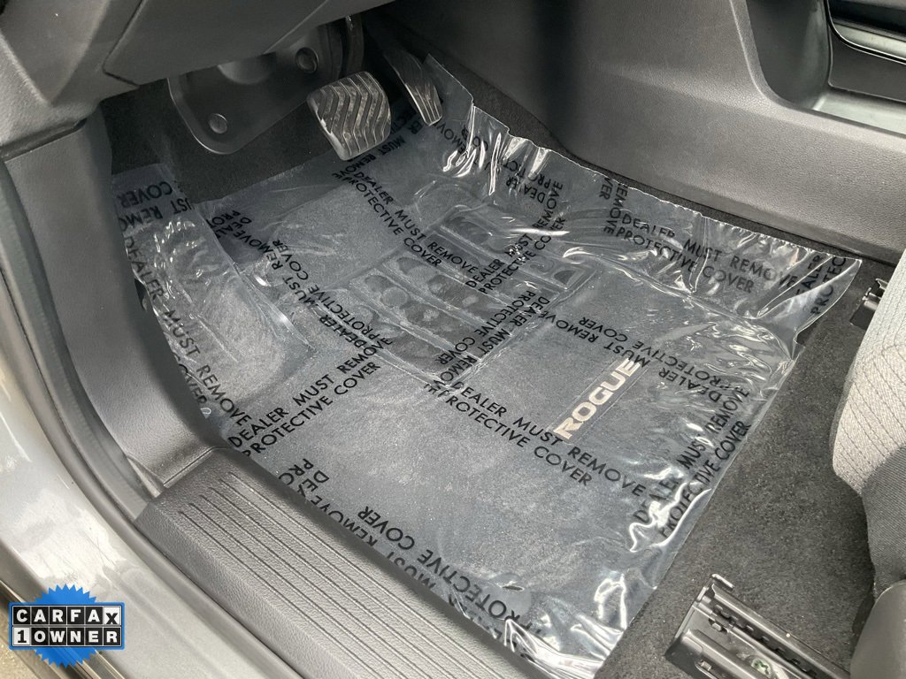 Used 2021 Nissan Rogue SV image 19