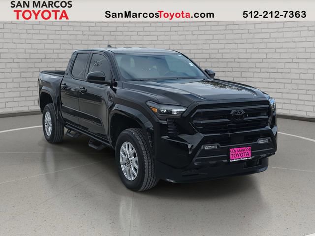 Used 2025 Toyota Tacoma SR5 image 3