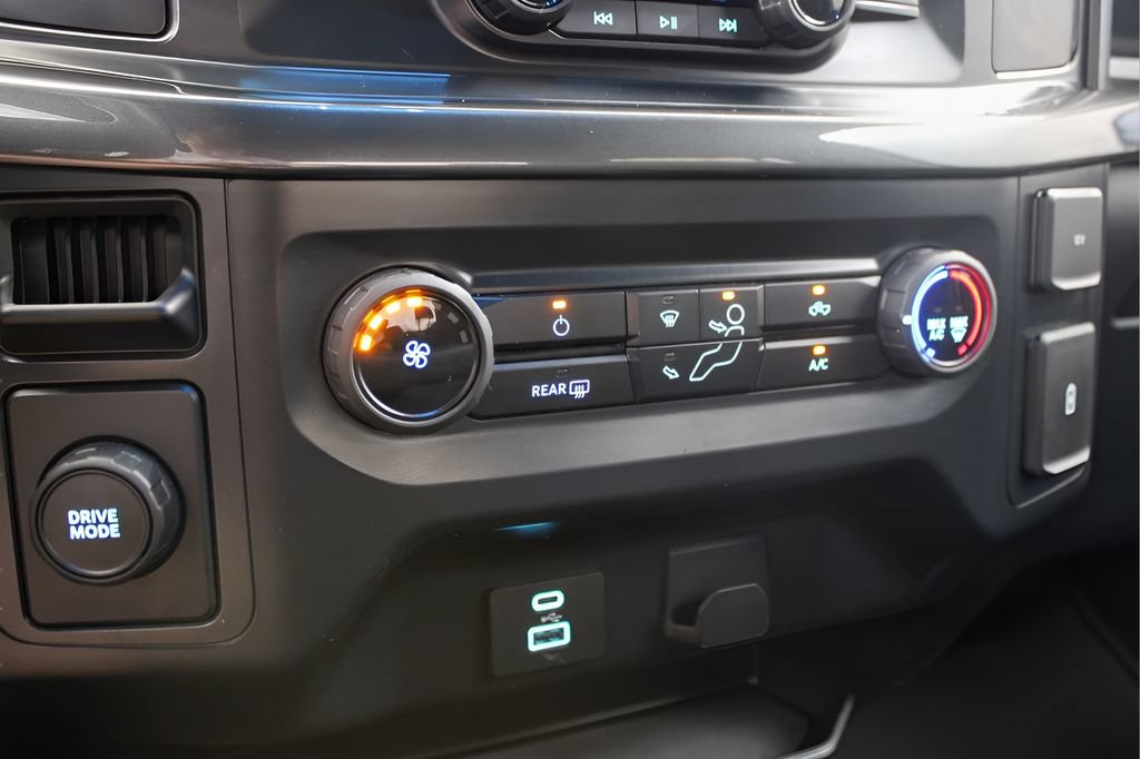 Used 2022 Ford F150 XL w/ STX Appearance Package RWD image 39