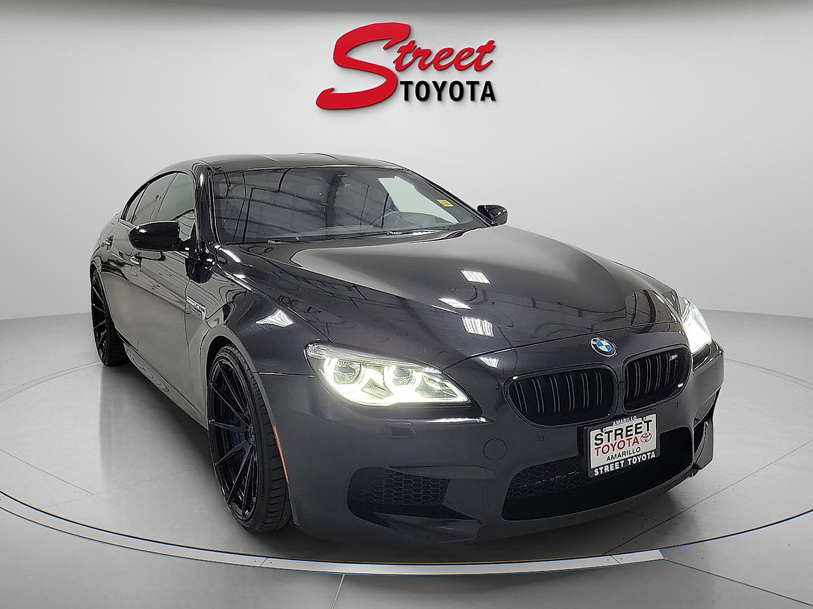 Used 2017 BMW M6 Gran Coupe image 6