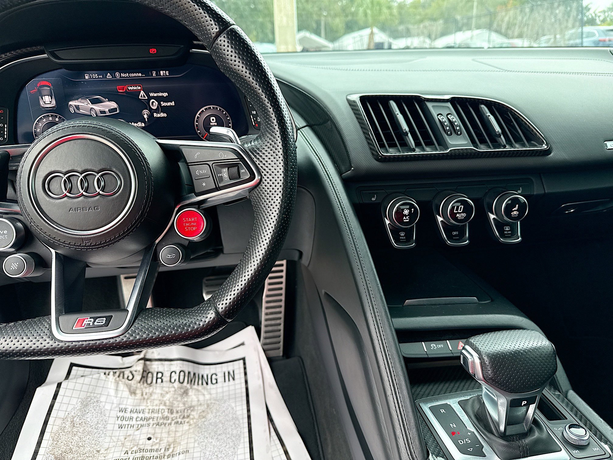 Used 2017 Audi R8 V10 image 17