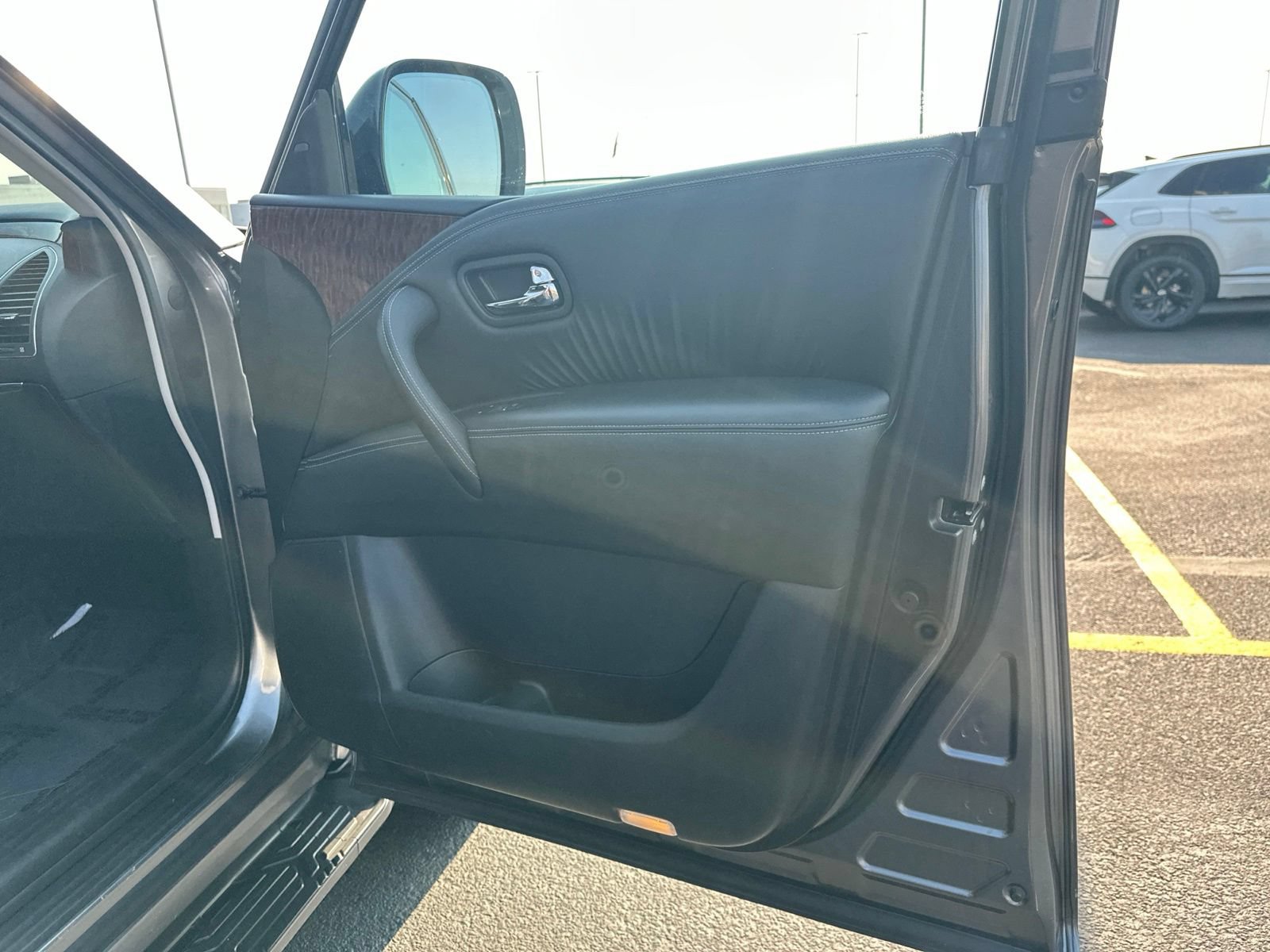 Used 2019 Nissan Armada SL w/ Premium Package AWD/4WD image 48