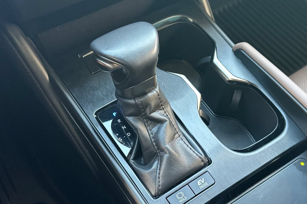Certified 2025 Lexus ES 300h w/ Premium Package FWD image 24