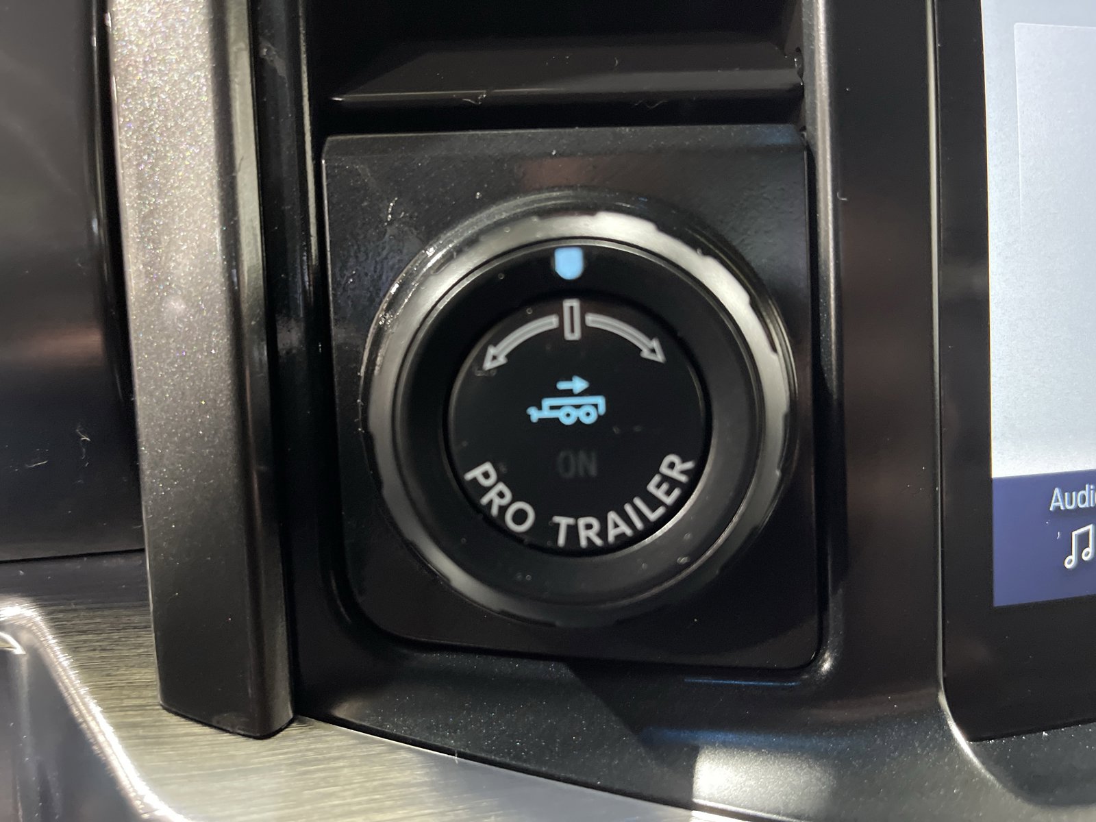 Used 2022 Ford F150 Lariat image 27