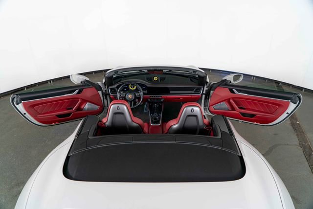 Used 2021 Porsche 911 Turbo S image 14