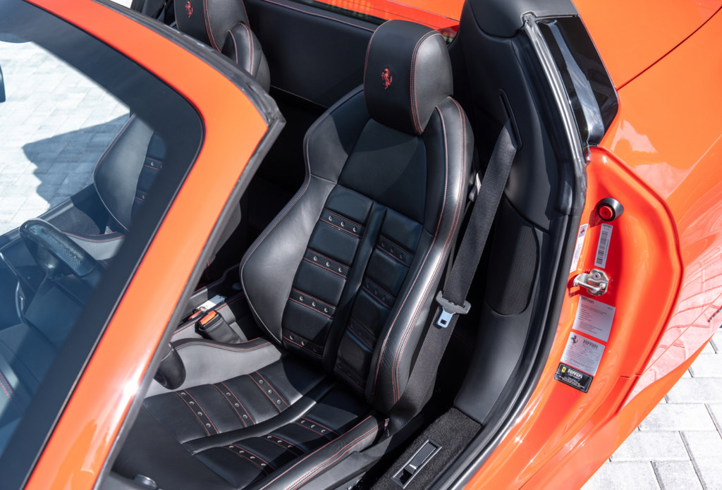 Used 2013 Ferrari 458 Spider RWD image 19