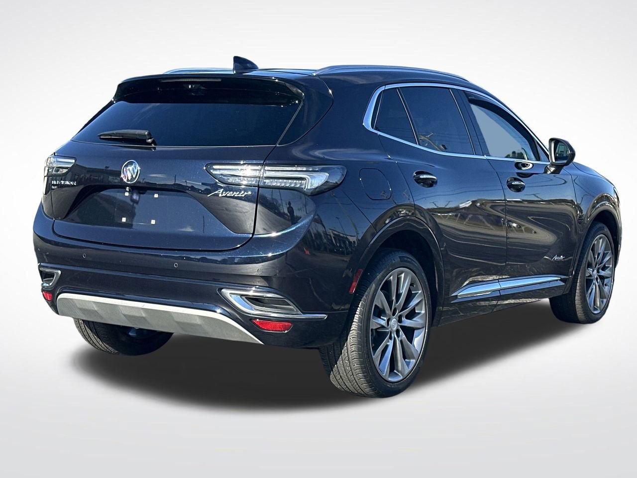 Used 2021 Buick Envision Avenir w/ Technology Package II image 33