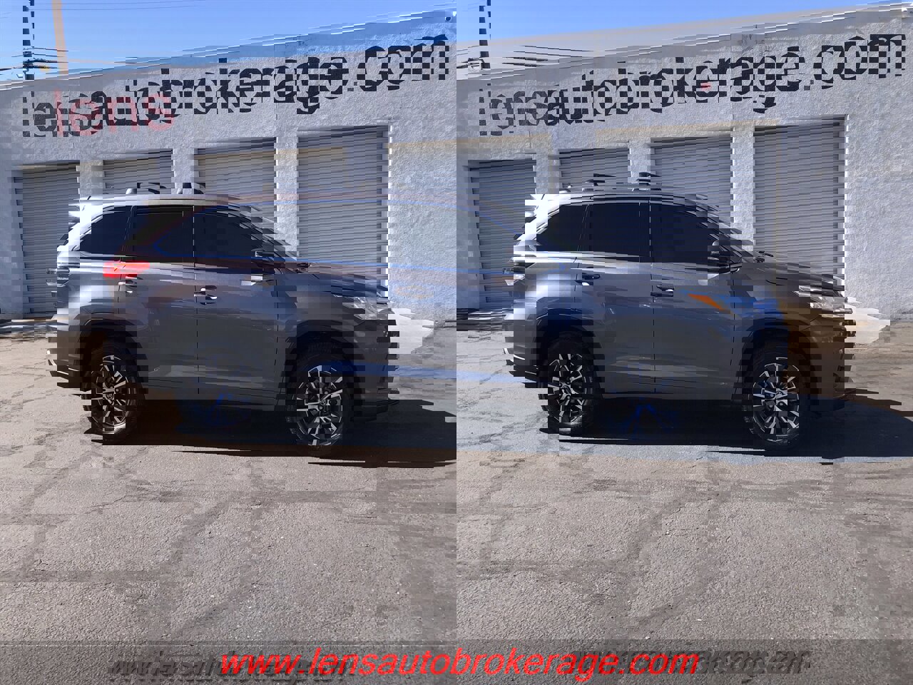 Used 2017 Toyota Highlander Plus