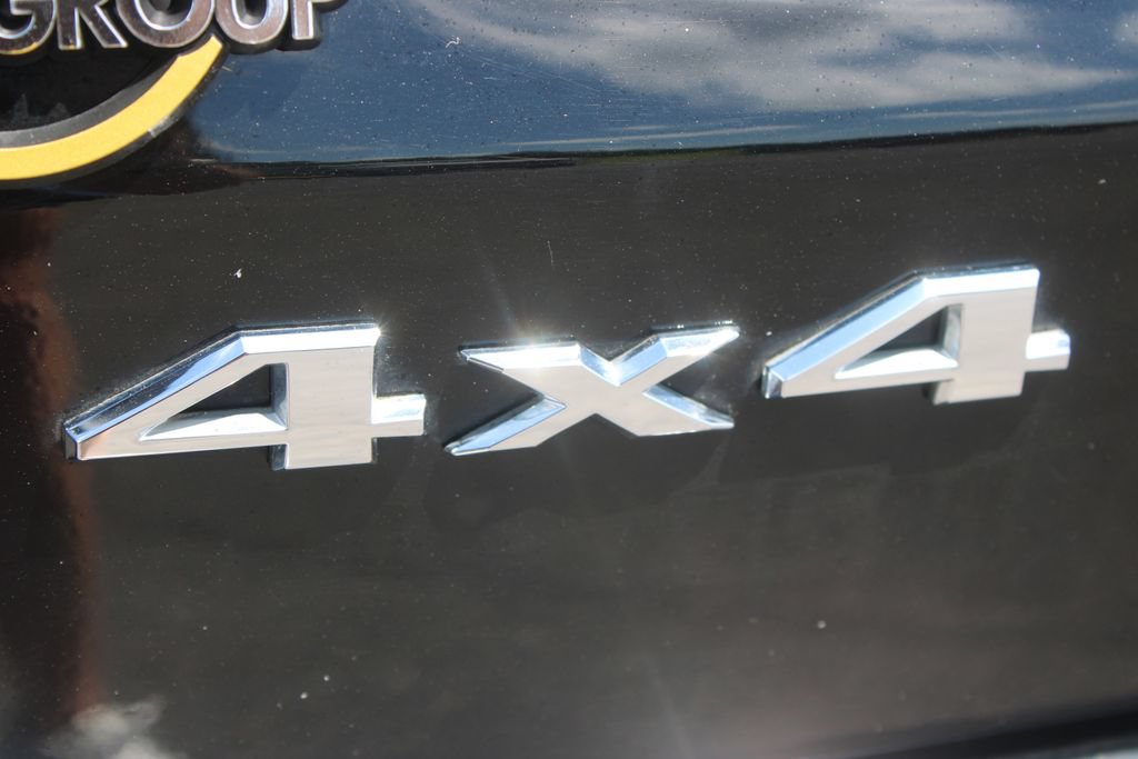 Used 2024 Jeep Compass Sport AWD/4WD image 16