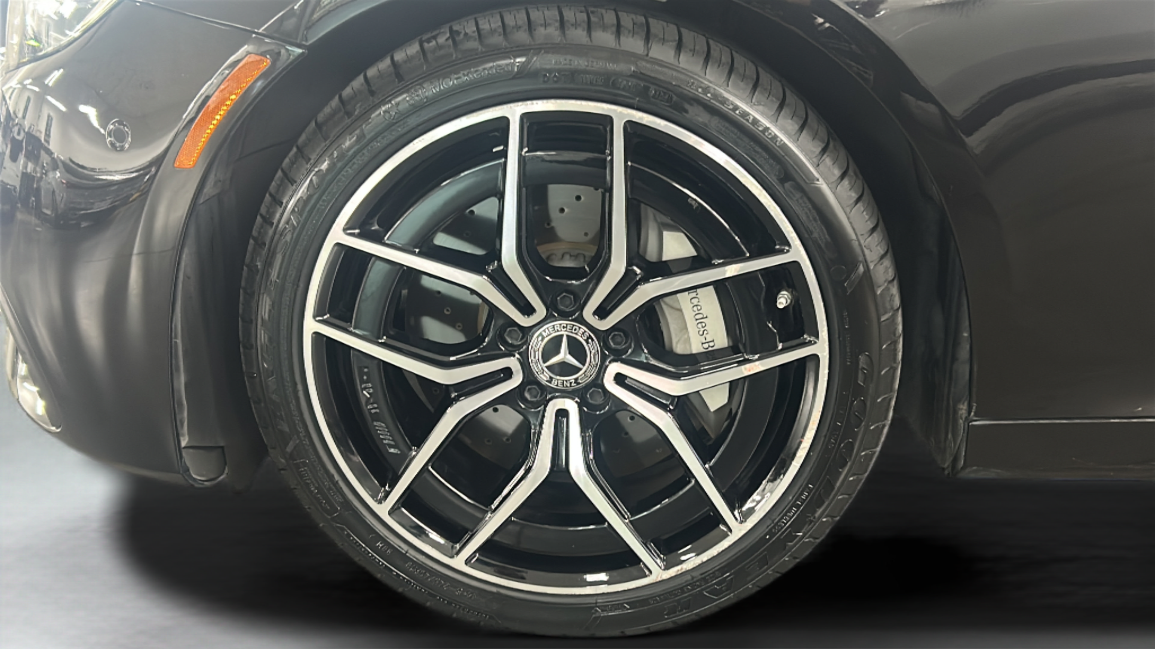 Used 2022 Mercedes-Benz E 350 Sedan image 34