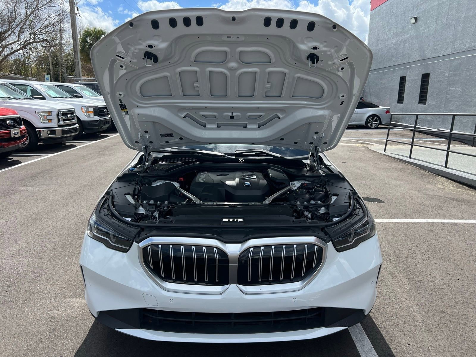 Used 2024 BMW 530i image 39