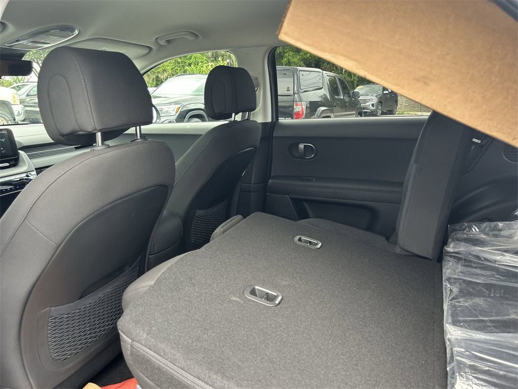 New 2025 Hyundai Ioniq 5 SE image 20