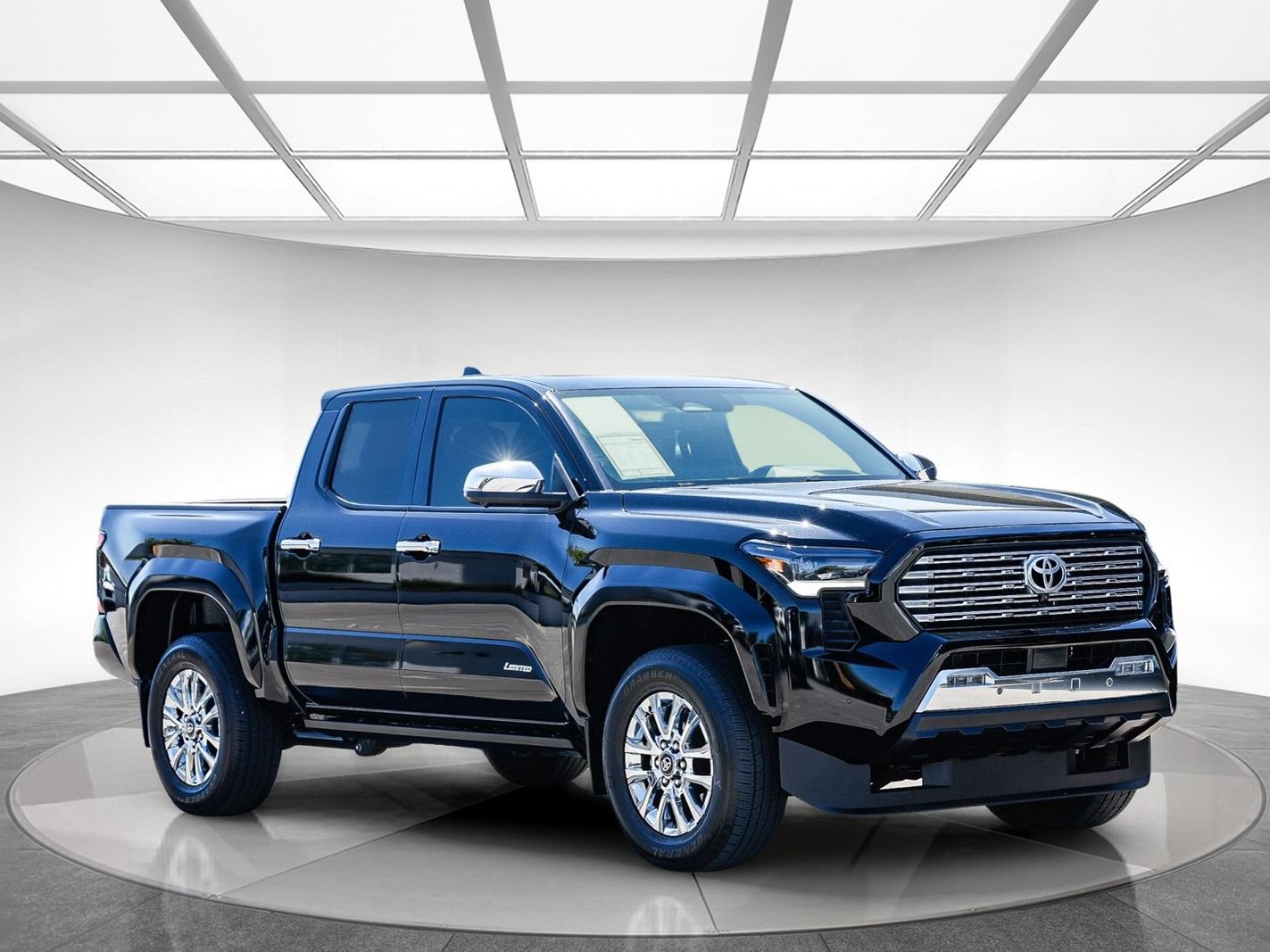 Used 2025 Toyota Tacoma Limited AWD/4WD image 5