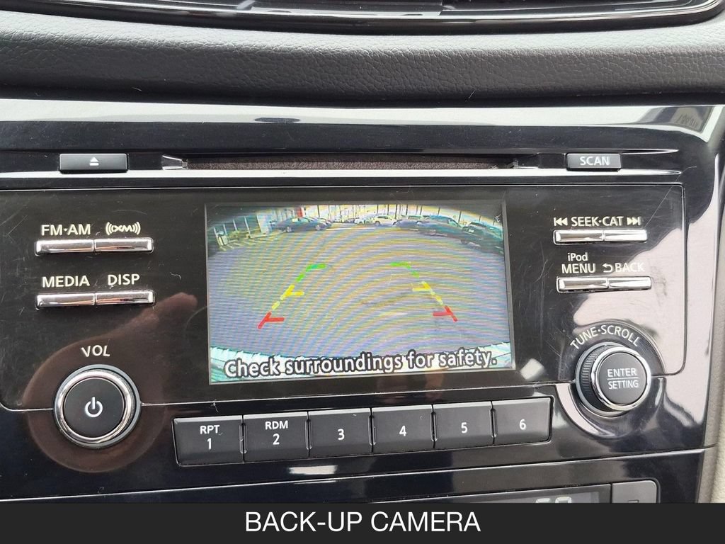 Used 2018 Nissan Rogue Sport SV FWD image 21