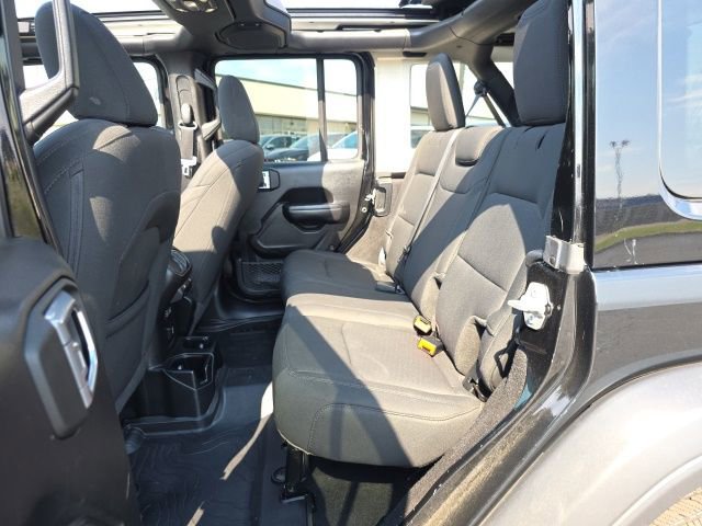 Used 2021 Jeep Wrangler Unlimited Sport w/ Sun And Sound Package AWD/4WD image 34