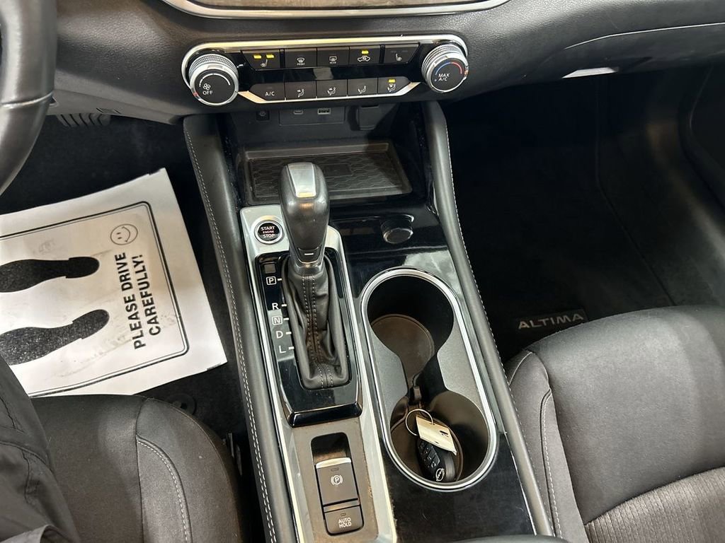 Used 2023 Nissan Altima 2.5 SV w/ SV Premium Package AWD/4WD image 18