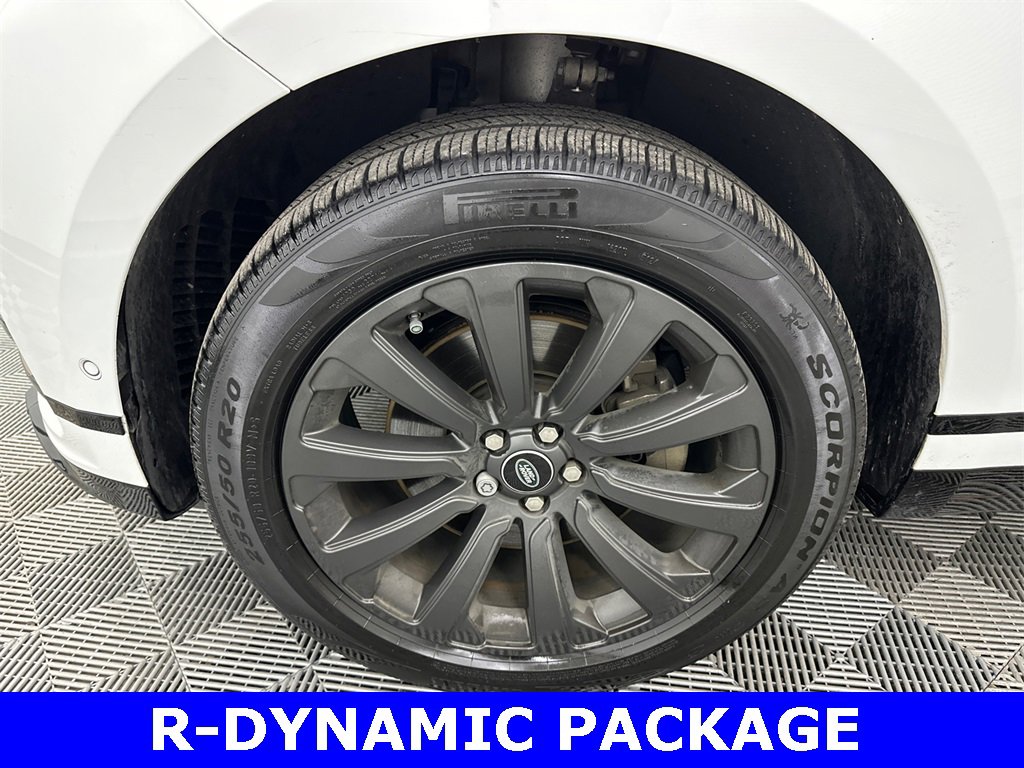 Used 2018 Land Rover Range Rover Velar R-Dynamic SE image 13