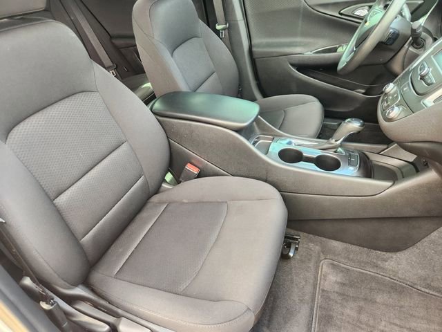 Used 2018 Chevrolet Malibu LS image 10