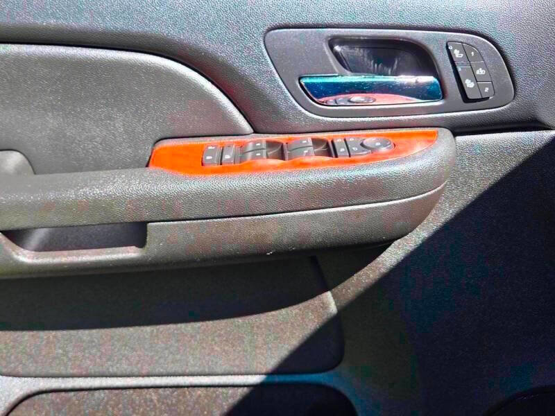 Used 2007 GMC Sierra 3500 SLT w/ Convenience Package image 23