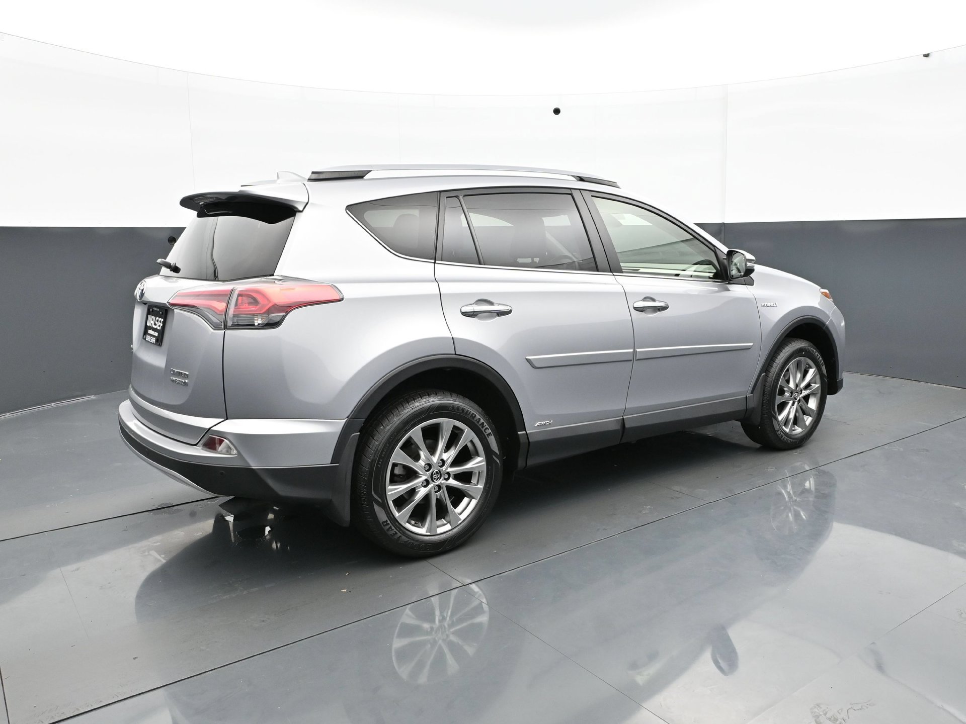 Used 2017 Toyota RAV4 Limited w/ Protection Package AWD/4WD image 7