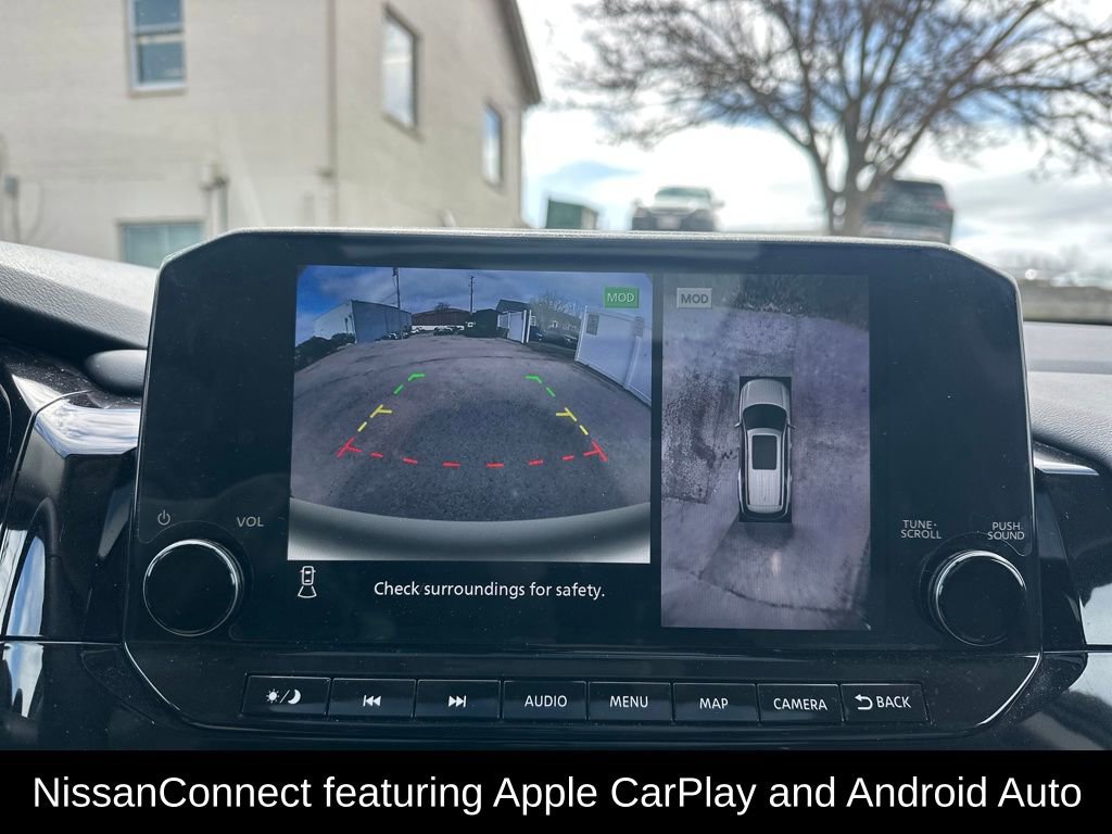 Used 2025 Nissan Pathfinder Platinum image 19