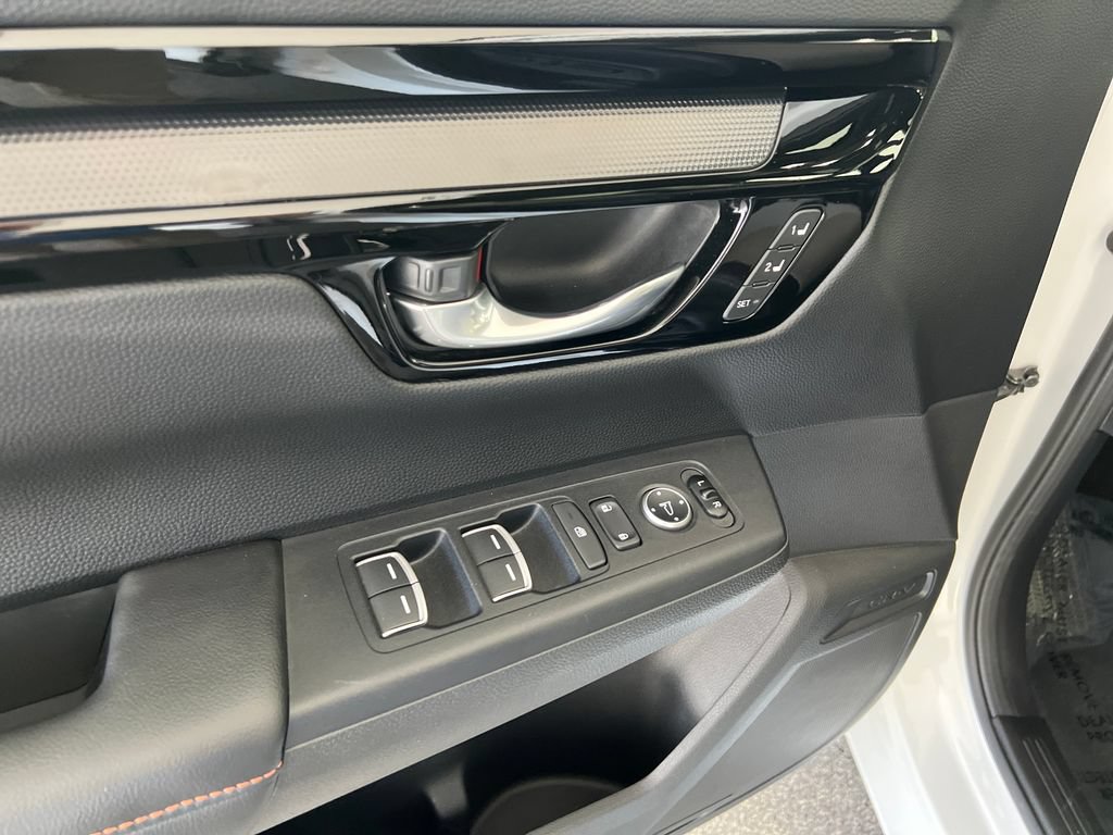 Used 2023 Honda CR-V Sport Touring image 13