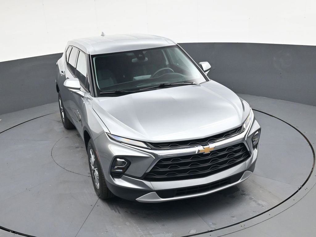 Used 2023 Chevrolet Blazer LT w/ Driver Confidence Package image 16