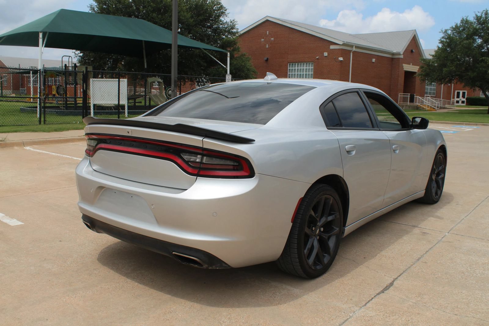 Used 2023 Dodge Charger SXT w/ Blacktop Package RWD image 9